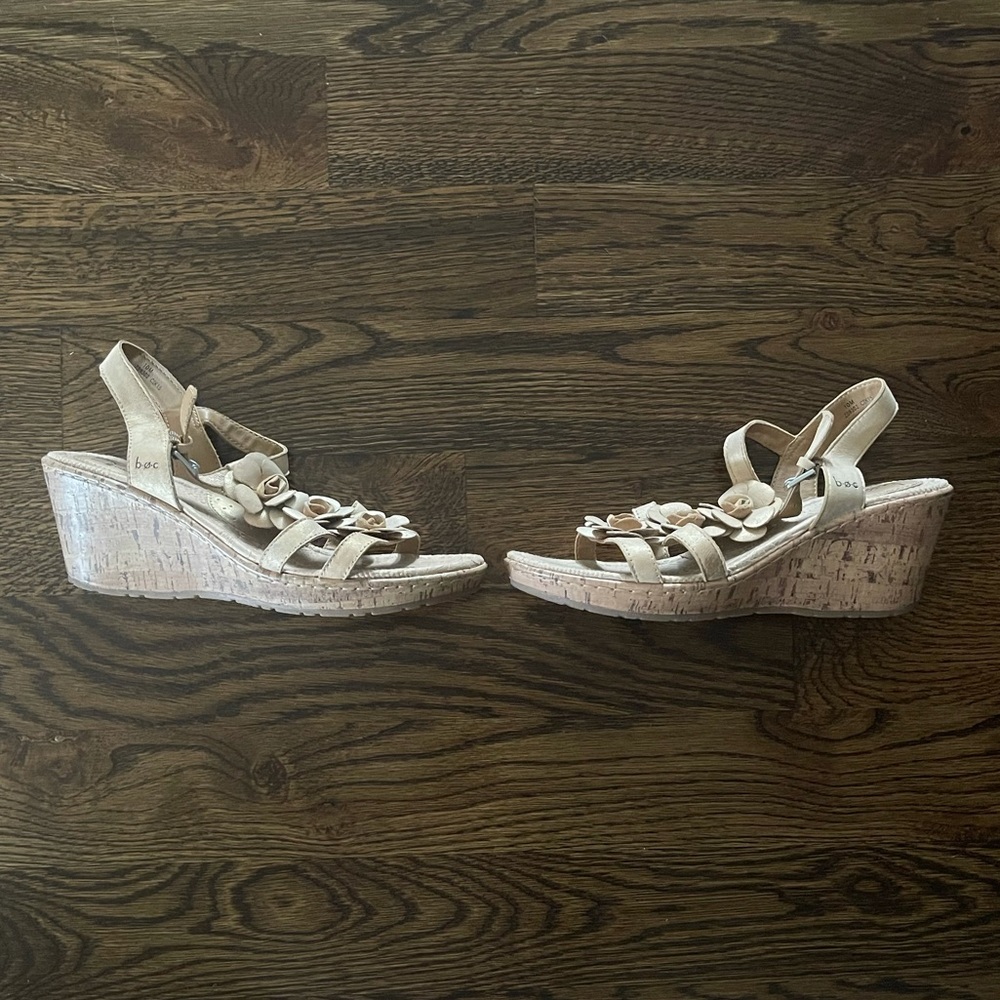 Born Concept Patsy Pewter Metallic Leather Wedges - image 7